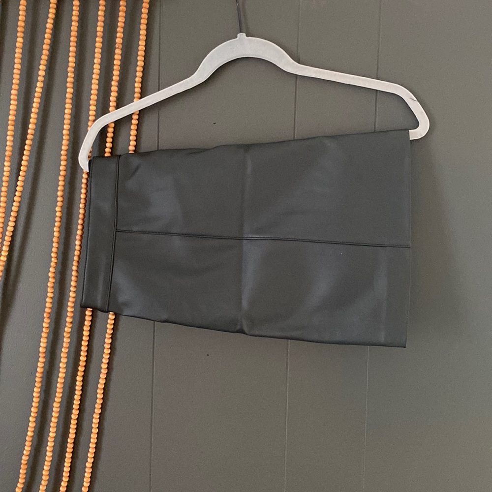 Leatherette 🤟🏻Mini Skirt